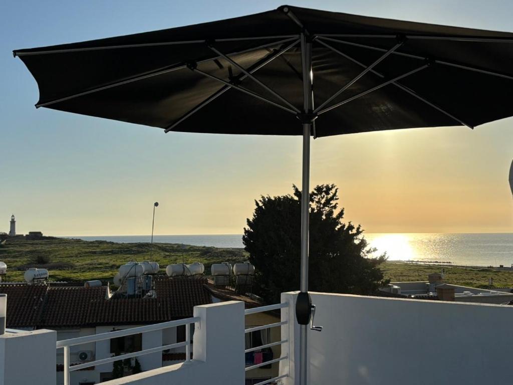 Venus Lighthouse 2B, Sea-View, Paphos Center Apartment Exterior photo
